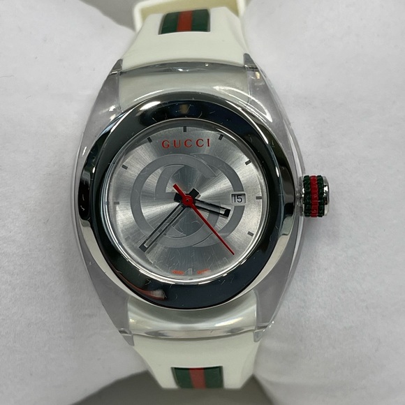 GUCCI Sync Stainless Steel & Rubber-Strap Watch - Picture 2 of 9